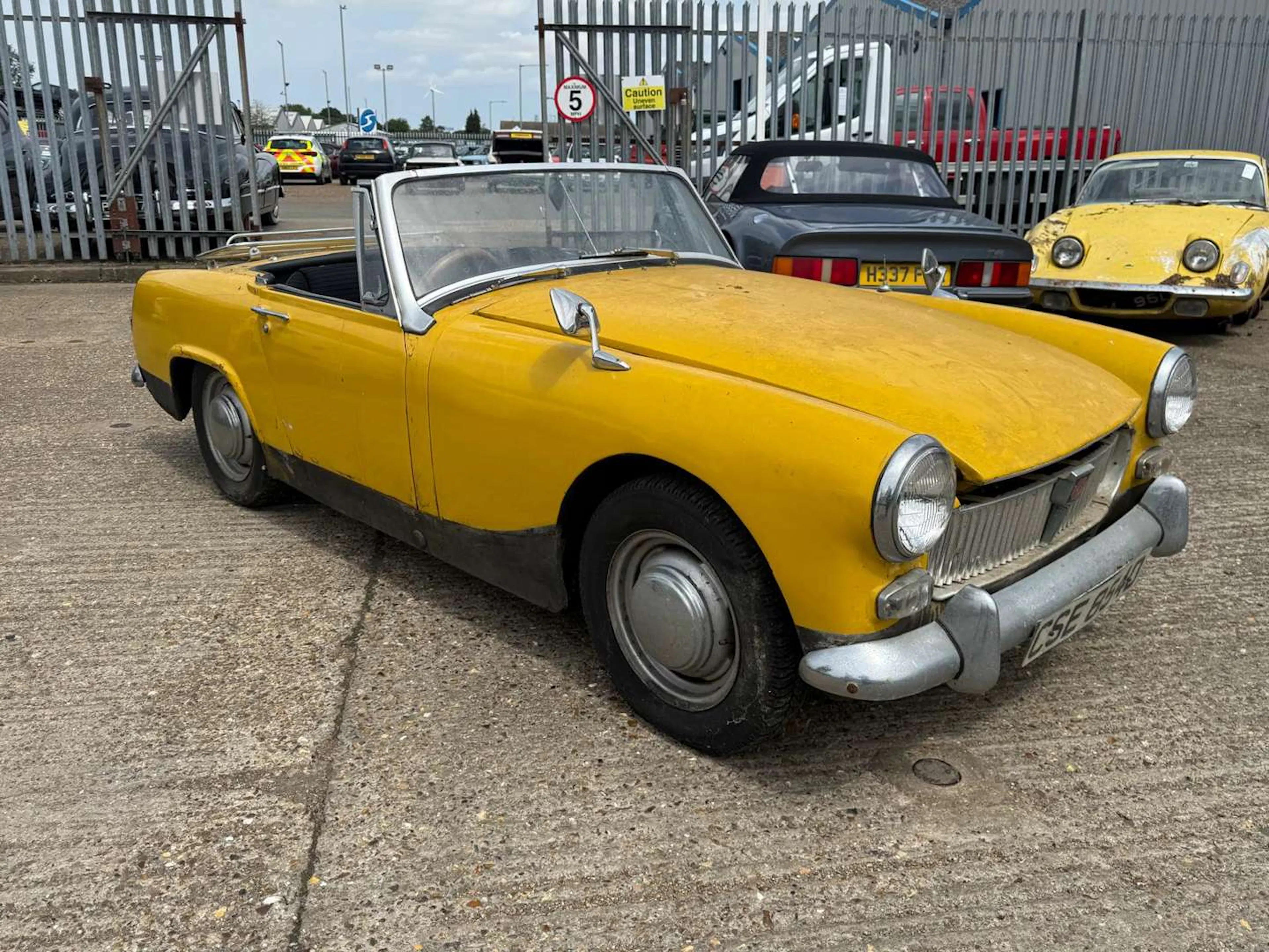 1965 MG Midget VIN GAN3L31164 | Hagerty Valuation Tools®